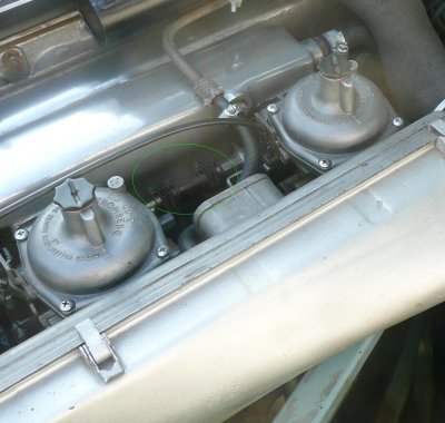 Refurbed E carb link blowup.jpg