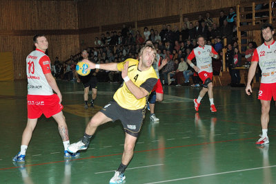 DSC_37103_Pb.jpg