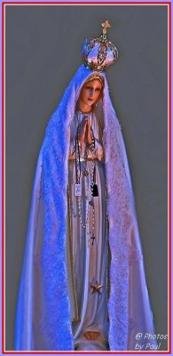 WE LOVE YOU, BLESSED MOTHER OF GOD !