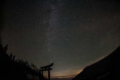 The Torii & milkyway