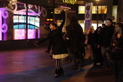 DSC00390.r.JPG