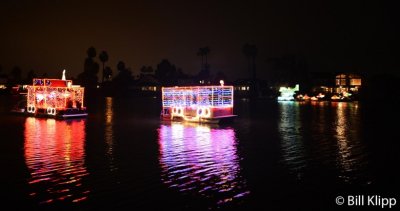 Willow Lake Lighted Boat Parade  35