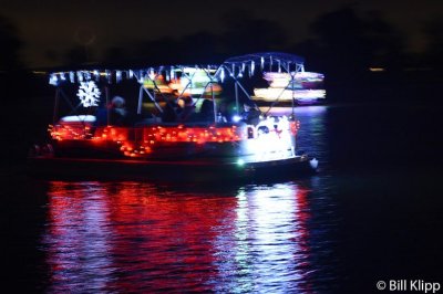 Willow Lake Lighted Boat Parade  39