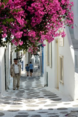 Mikonos.jpg