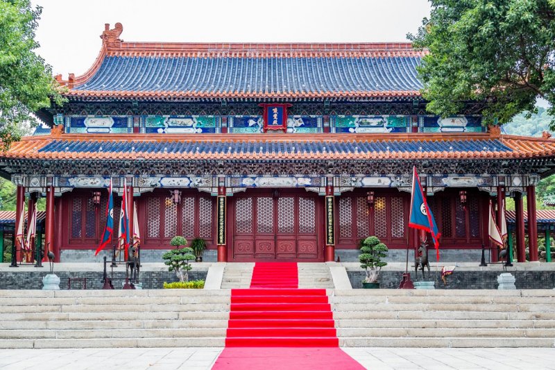 New Yuan Ming Palace</br><big>圓明新園</big>