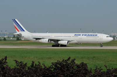 Air France Airbus A340-300 F-GNIH 