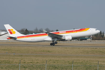 Iberia Airbus A330-300 EC-LUB