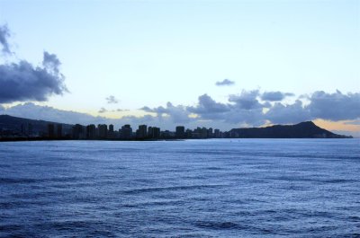 Wiakiki and Diamond Head at dawn