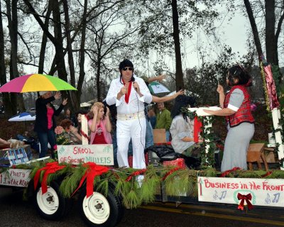 Yes, Elvis was in the parade too