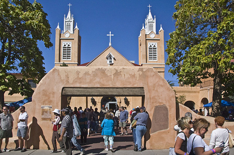 NM Albuquerque 05 Old Town San Felipe de Neri Church.jpg