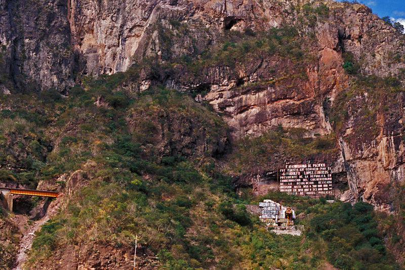 MEX 15 Copper Canyon Completion Site & RR Girder Bridge.jpg