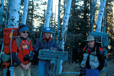 AZ Grand Canyon NP N Kaibab Trail 1 y1990 Don, Scott & Jack.jpg