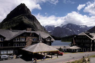 MT Glacier NP 030 Many Glaciers Hotel Swiftcurrent Lake.jpg