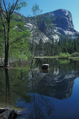 CA Yosemite NP 13 Mirror Lake.jpg