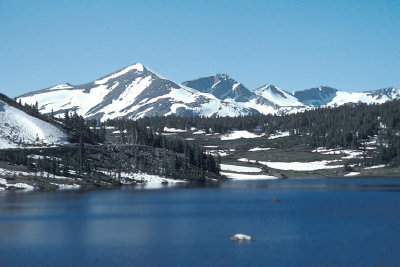CA Yosemite NP 26 Tenaya Lake.jpg