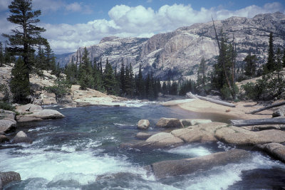 CA Yosemite NP 29 Loop Hike.jpg