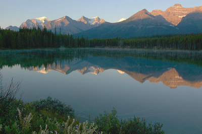AB Banff NP Herbert Lake 2.jpg