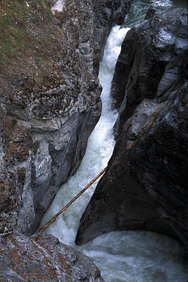 AB Jasper NP Maligne River 4 Falls.jpg
