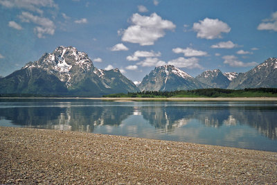 WY Grand Teton NP 83 Jackson Lake at Coulter Bay.jpg