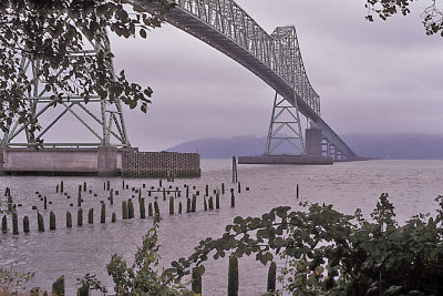 OR Astoria 2 Astoria-Megler Bridge Over Columbia River.jpg