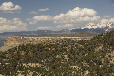 CO Mesa Verde NP 01 Entrance Plateau.jpg