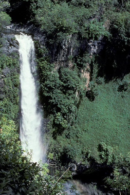 HI Maui 06 Seven Pools Falls, Hana.jpg