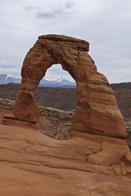 UT Arches NP 15b Delicate Arch.jpg