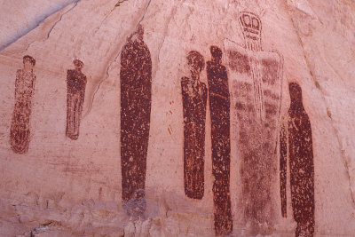 UT Canyonlands NP Horseshoe Canyon District 3 Great Gallery Petroglyphs.jpg