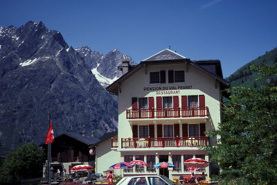 SWZ Mt Blanc 13 Pension Hotel.jpg