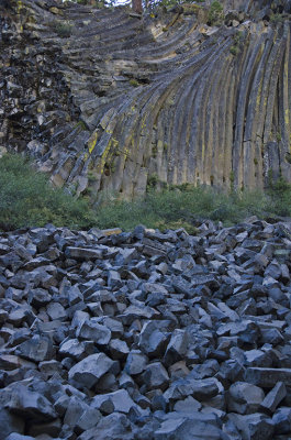 CA Mammoth Lakes 4 Devils Postpile NM Basalt Patterns.jpg