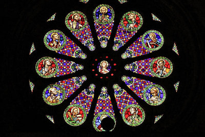 S Cathedral, stained glass rosette