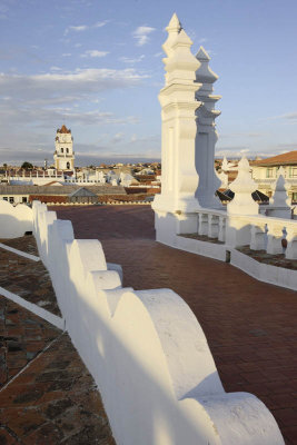 Sucre, San Filipe Neri Church