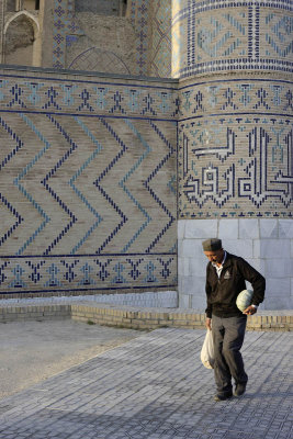 Samarkand, near Bibi-Khanym Mosque
