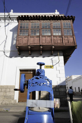 Sucre, traditional balcony at Calle Colon