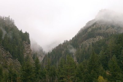mountains above prozhai rodina rapid