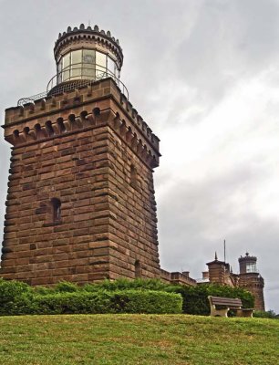 Twin lighthouse 418.jpg