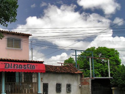 Bussines and house / Negocio y casa