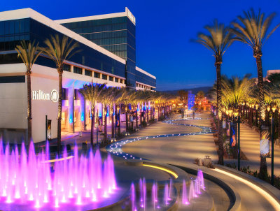 hilton_anaheim_night.jpg