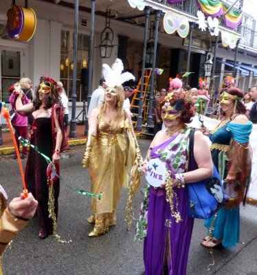 Goddesses at Greasing of the Poles