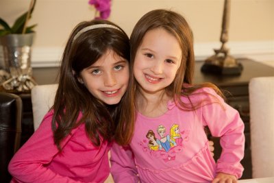 Sisters Mia & Jillian