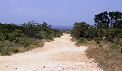 carretera al pobladito de La Cueva