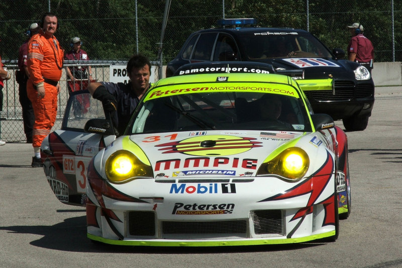 GT2-Petersen/White Lightning  Porsche 996 GT3-RSR