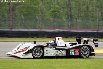  ...JON FIELD Lola B05/40 #HU04 - AER 