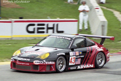 13TH 4-GT2 WOLF HENZLER/MIKE ROCKENFELLER Porsche 996 GT3-RSR 