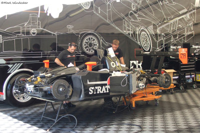 P1-Intersport Racing Lola B06/10- AER