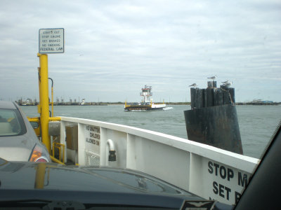 ferry crossing2 to port-a.JPG
