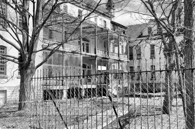 IMGP5077bw 2.jpg