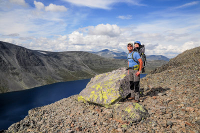 Me with Aleksander, Bessvatnet 1373m below