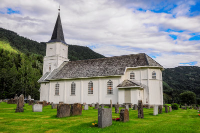 Skjnne Church, Numedal Valley