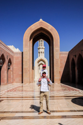 Me with Aleksander, The Grand Mosque in Muscat